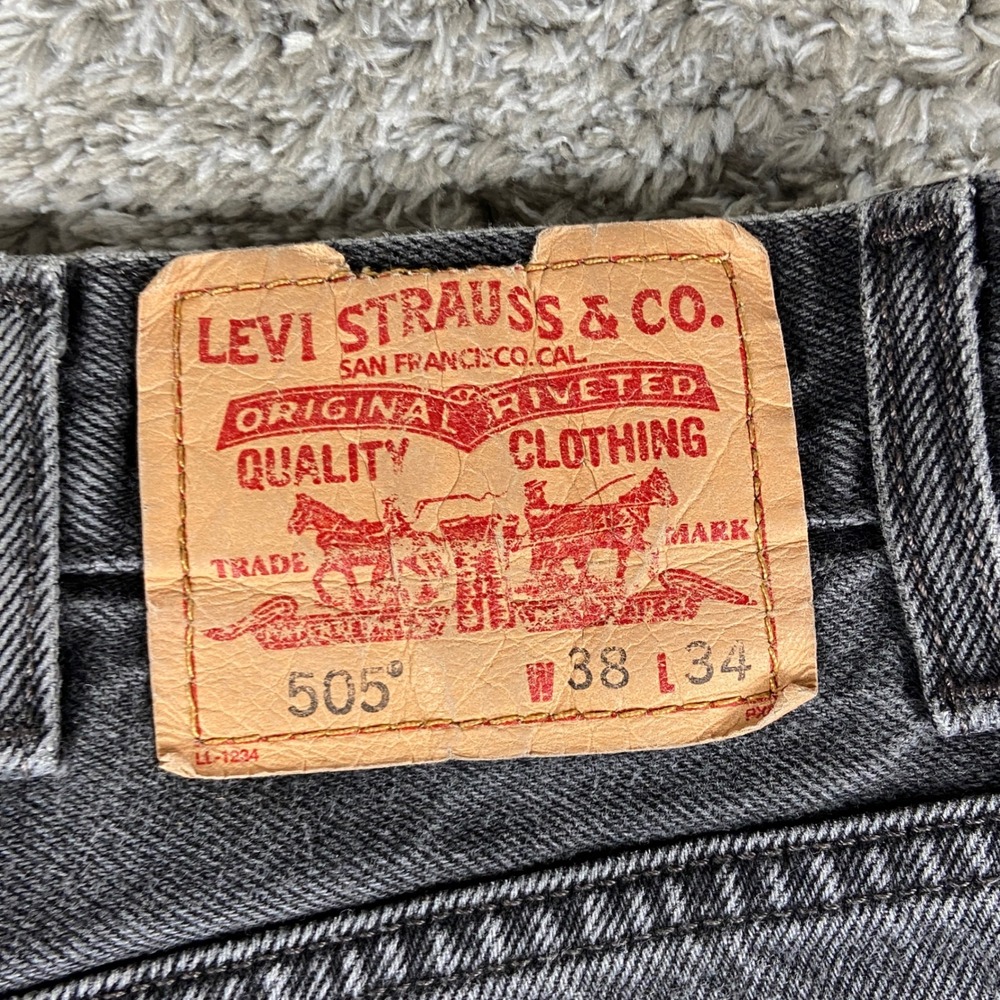Vintage Levi's 505 Jeans Men 38x34 Black Denim Regular Fit Straight Leg Pant Y2k - Picture 9 of 11
